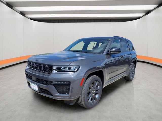 new 2026 Jeep Grand Cherokee car, priced at $48,407