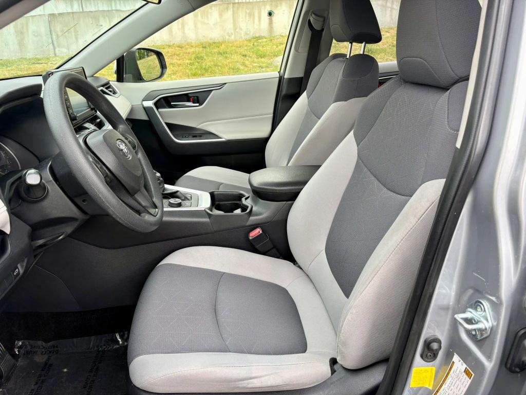 used 2019 Toyota RAV4 Hybrid car, priced at $15,999