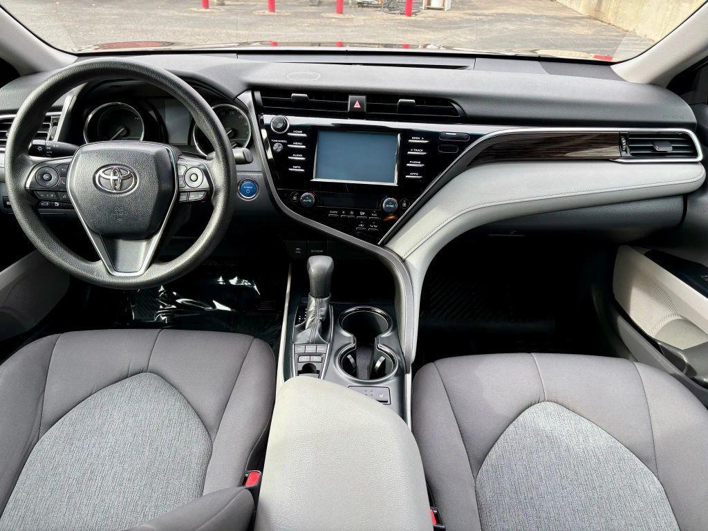 used 2018 Toyota Camry Hybrid car, priced at $15,499