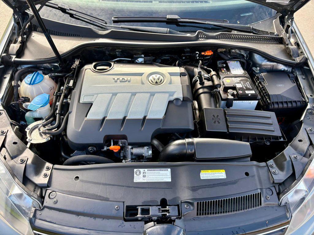 used 2013 Volkswagen Jetta SportWagen car, priced at $8,990