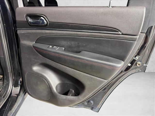 used 2020 Jeep Grand Cherokee car, priced at $23,151
