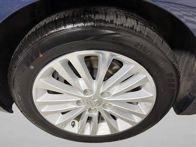used 2015 Toyota Avalon Hybrid car, priced at $14,166
