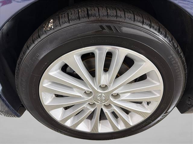 used 2015 Toyota Avalon Hybrid car, priced at $14,166