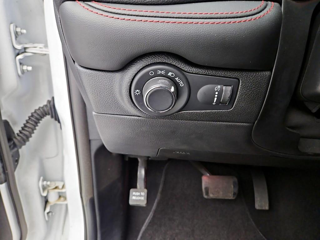 used 2024 Dodge Durango car, priced at $28,998