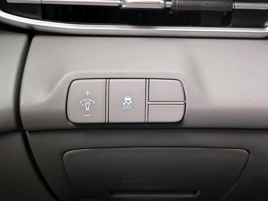 used 2025 Hyundai Elantra car, priced at $21,998