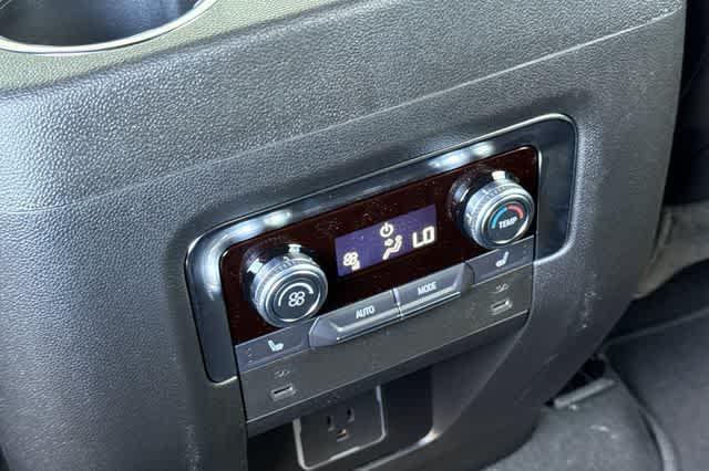 new 2025 GMC Yukon XL car, priced at $84,375