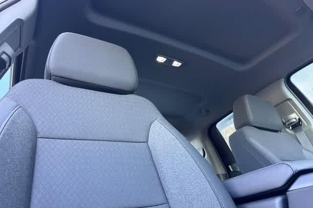 new 2026 GMC Sierra 1500 car, priced at $40,894