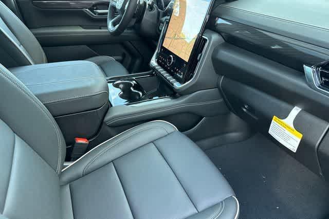 new 2026 GMC Yukon XL car, priced at $85,325