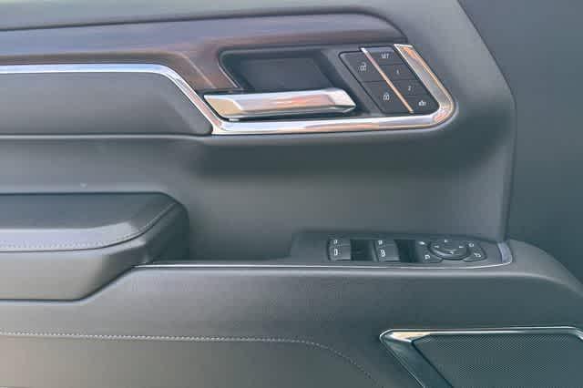 used 2024 GMC Sierra 1500 car, priced at $41,900