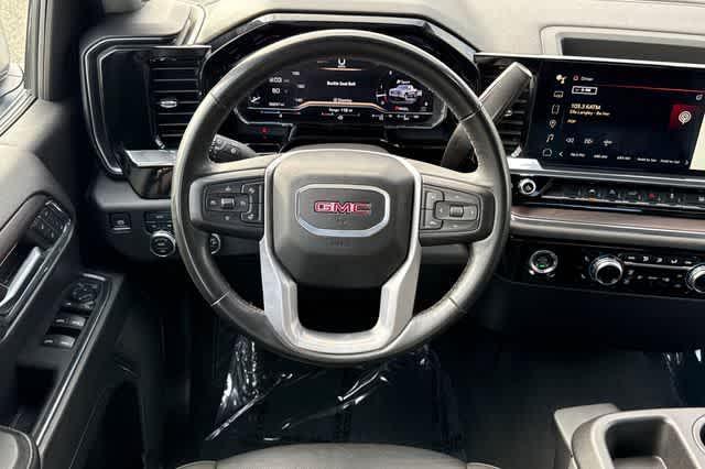 used 2024 GMC Sierra 1500 car, priced at $41,900