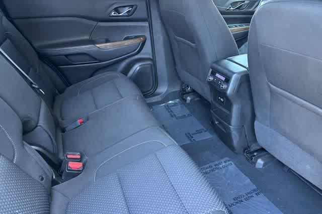used 2023 GMC Acadia car, priced at $26,900