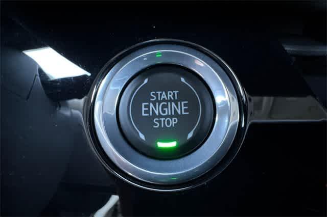 new 2025 Buick Envision car, priced at $42,240