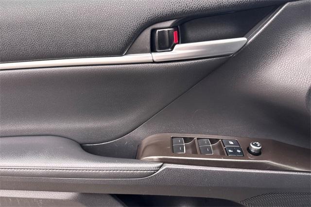 used 2021 Toyota Camry Hybrid car, priced at $28,200