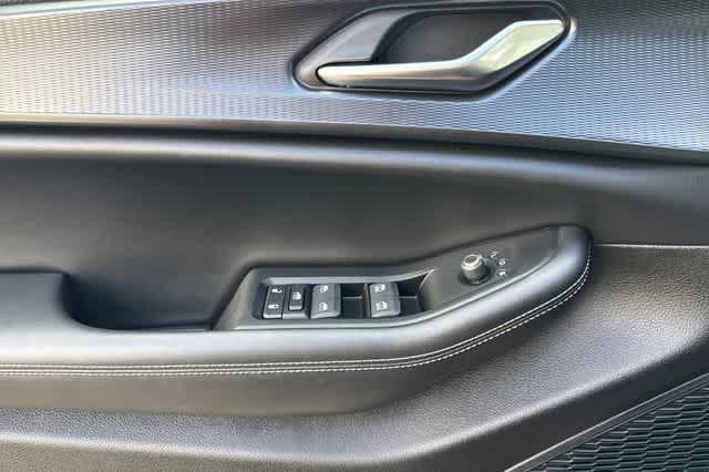 used 2024 Jeep Grand Cherokee L car, priced at $37,900