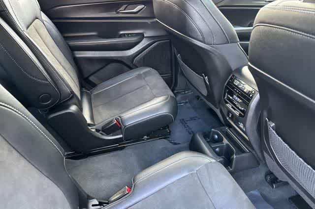 used 2024 Jeep Grand Cherokee L car, priced at $37,900