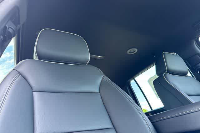 new 2025 GMC Yukon XL car, priced at $84,375