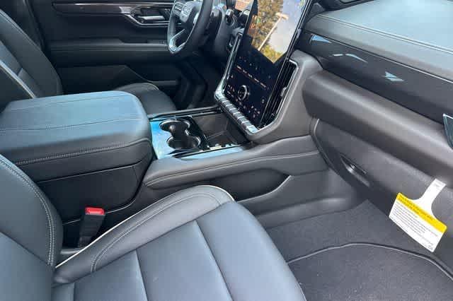 new 2025 GMC Yukon XL car, priced at $84,375