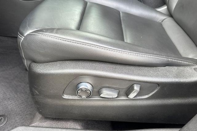 used 2024 Cadillac XT4 car, priced at $32,900
