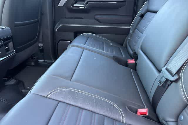 new 2026 GMC Sierra 1500 car, priced at $83,224