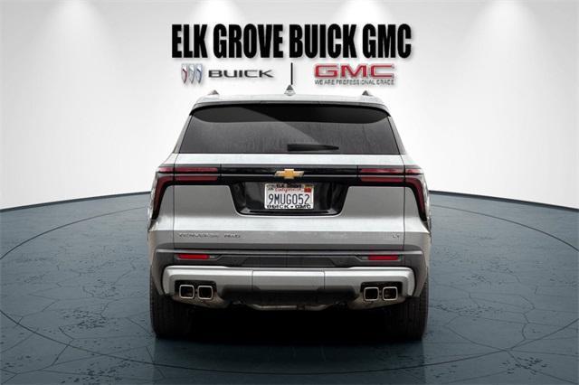 used 2024 Chevrolet Traverse car, priced at $39,900