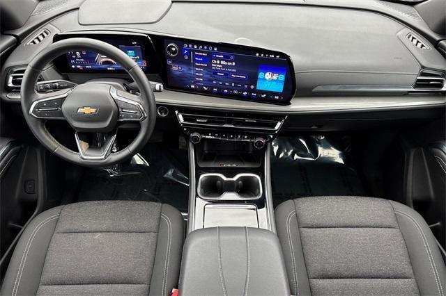 used 2024 Chevrolet Traverse car, priced at $39,900