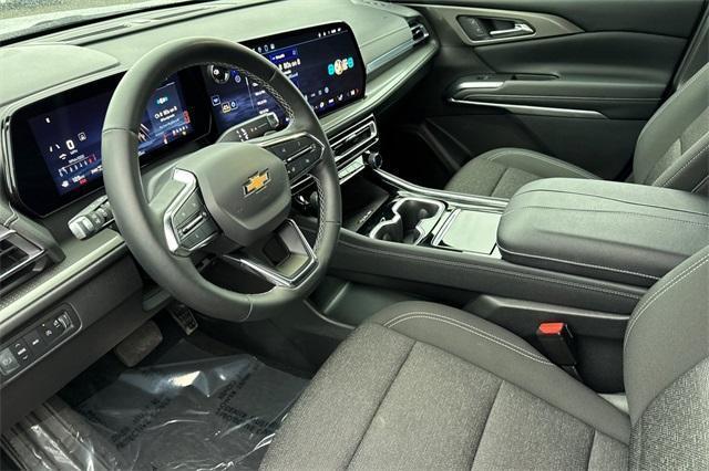 used 2024 Chevrolet Traverse car, priced at $39,900