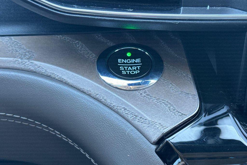 used 2021 Ford Explorer car, priced at $31,000