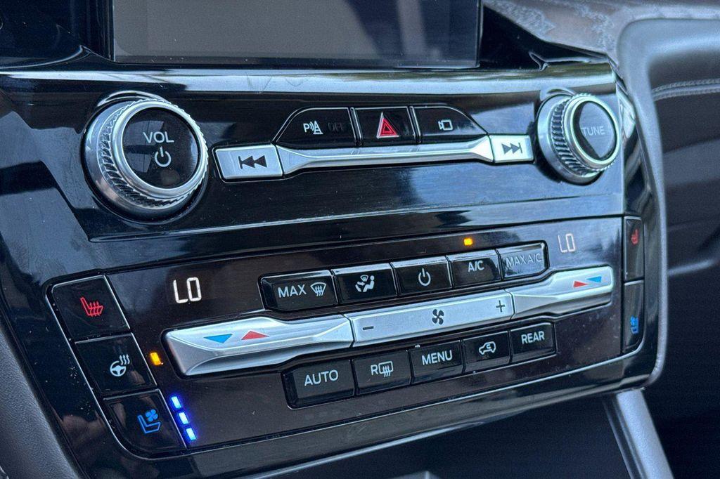 used 2021 Ford Explorer car, priced at $31,000