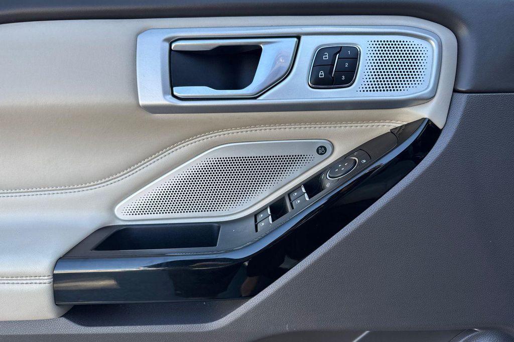 used 2021 Ford Explorer car, priced at $31,000