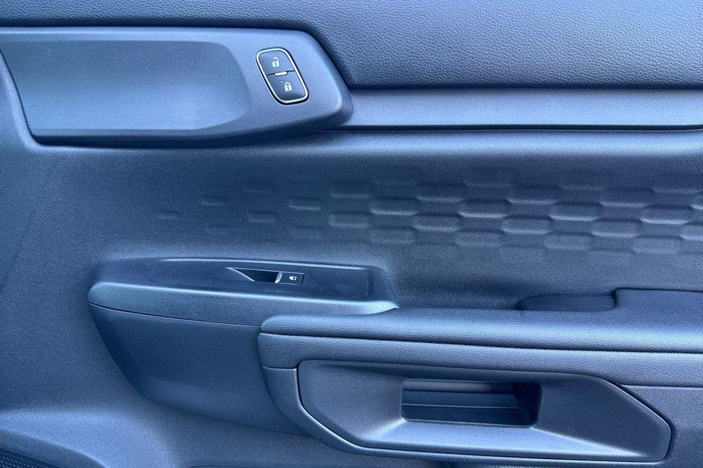 new 2025 Ford Ranger car, priced at $35,450