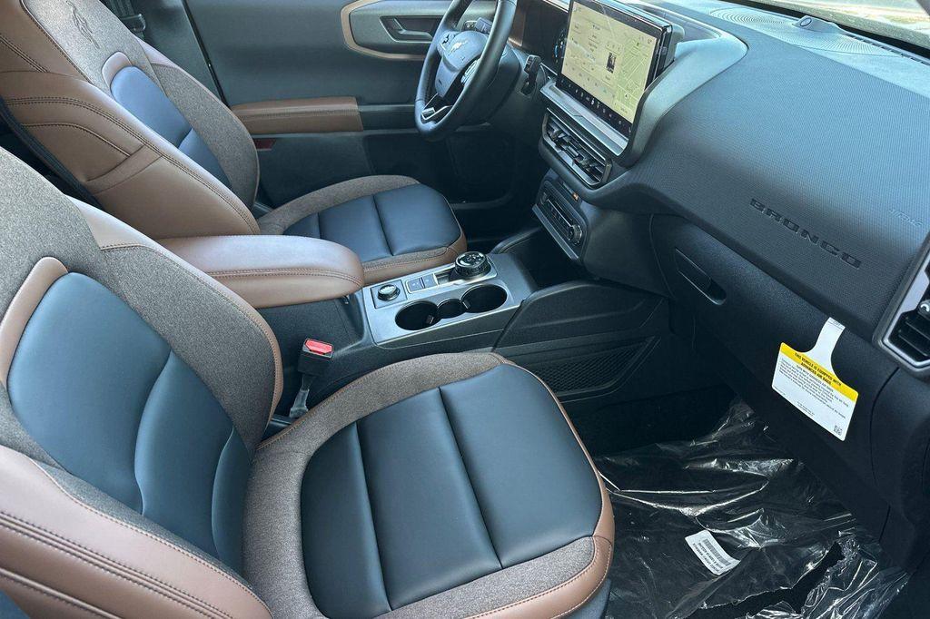 new 2025 Ford Bronco Sport car, priced at $37,393