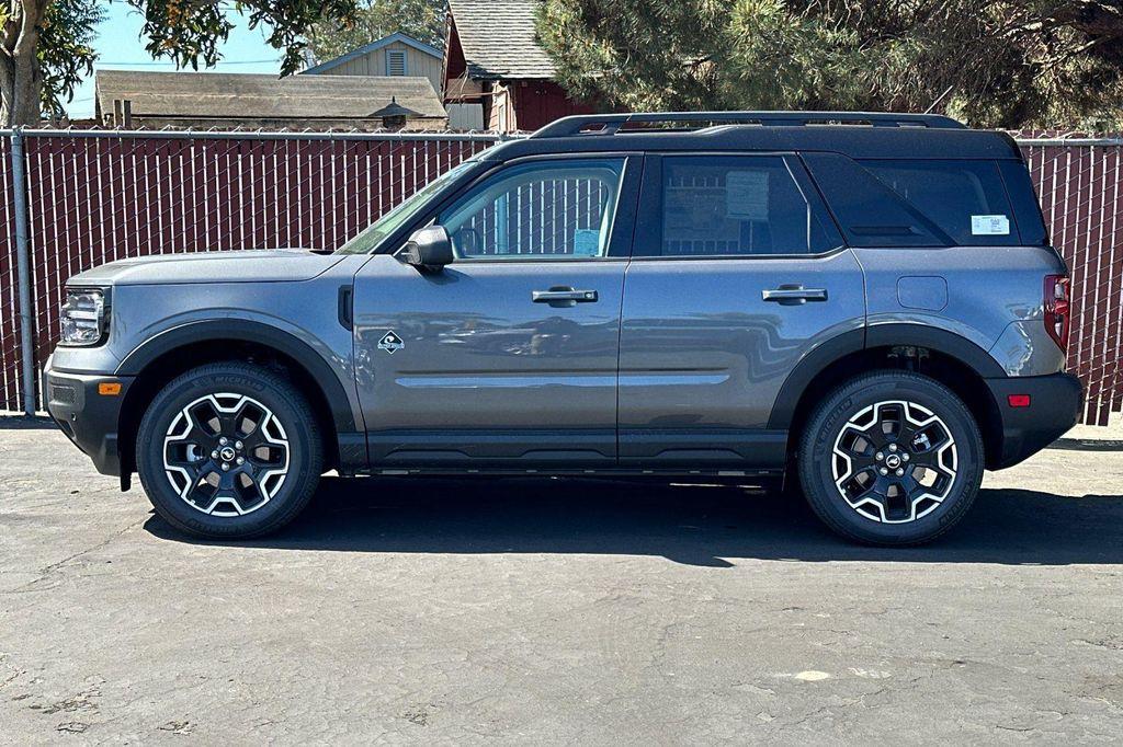 new 2025 Ford Bronco Sport car, priced at $37,393