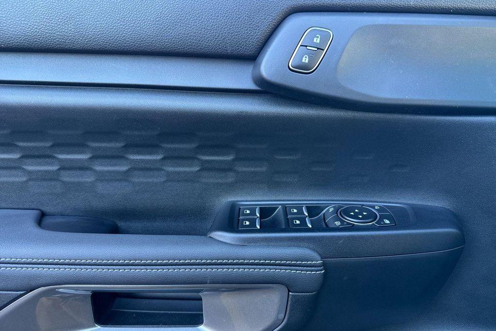 new 2025 Ford Ranger car, priced at $42,781