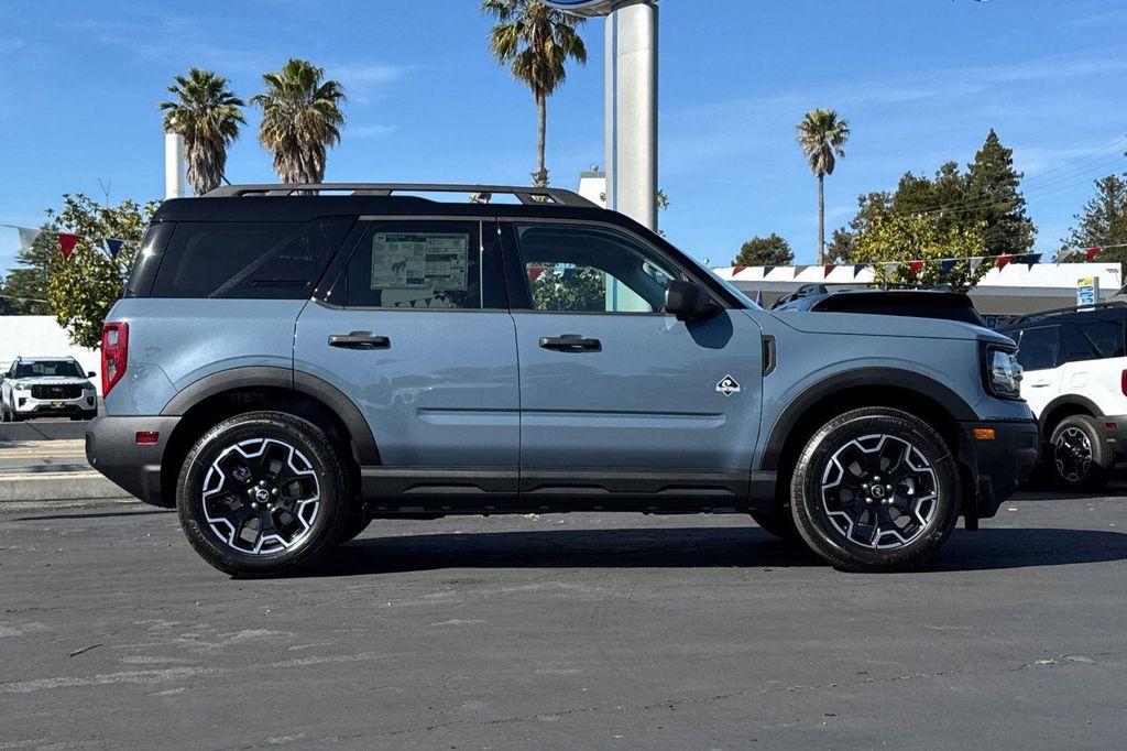 new 2026 Ford Bronco Sport car, priced at $39,903