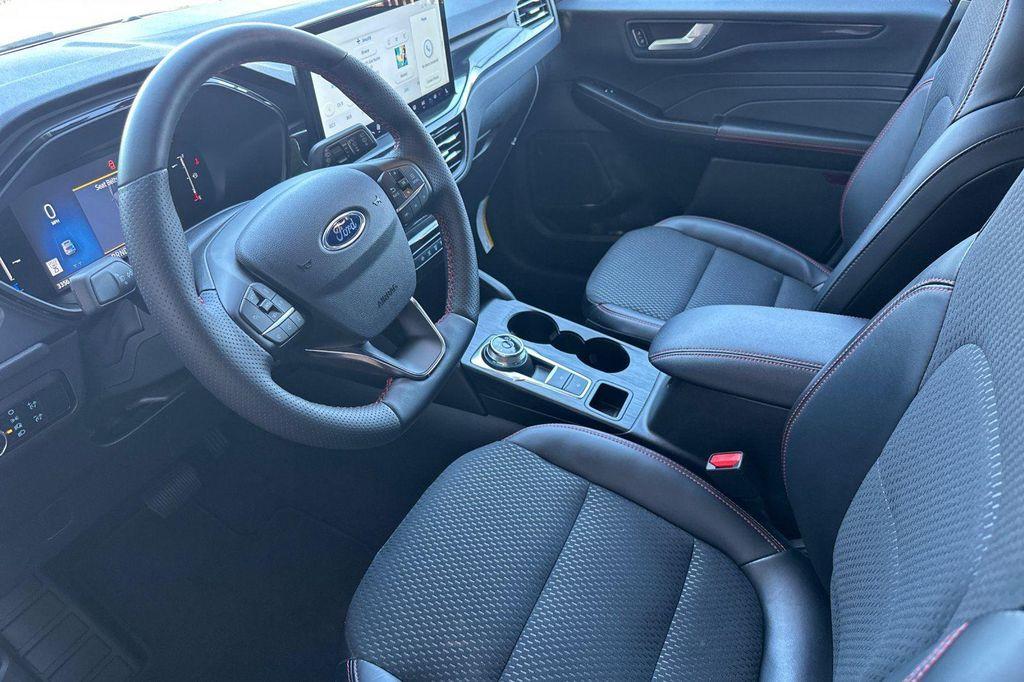 used 2025 Ford Escape car, priced at $33,500
