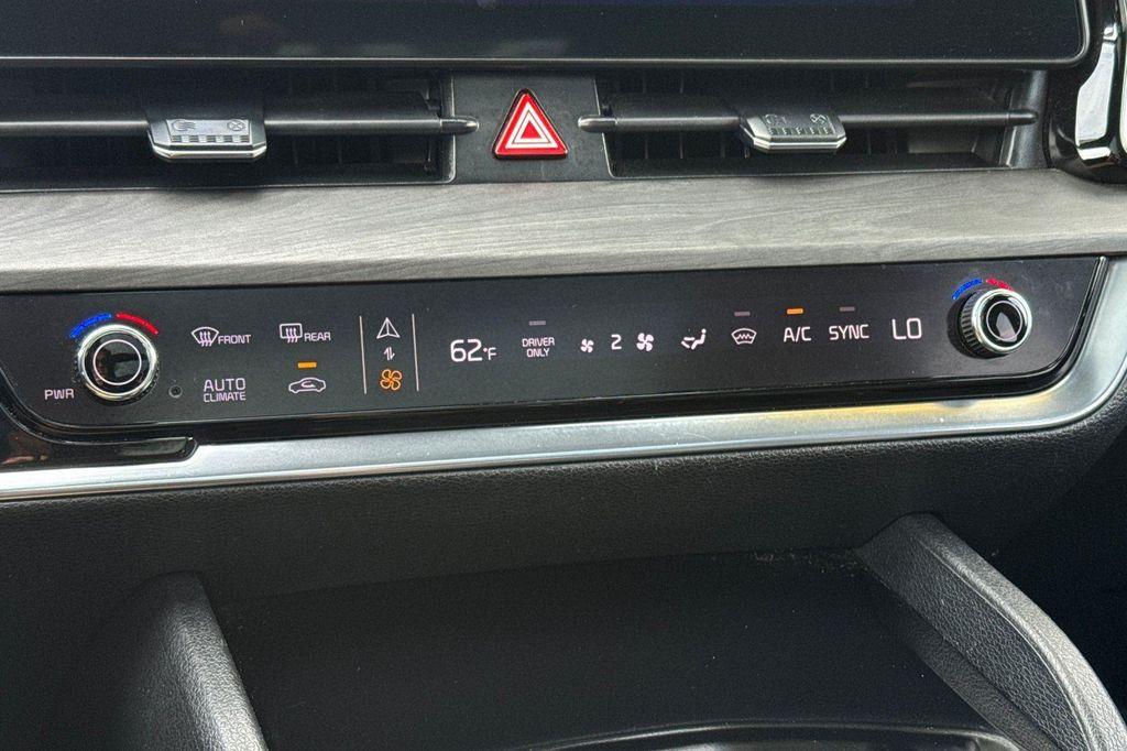 used 2023 Kia Sportage Plug-In Hybrid car, priced at $30,715