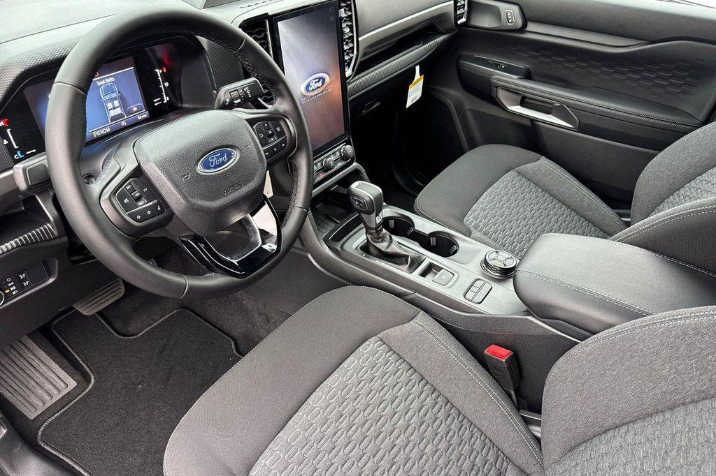 new 2025 Ford Ranger car, priced at $39,988