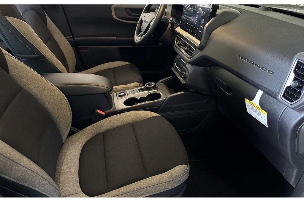 new 2025 Ford Bronco Sport car