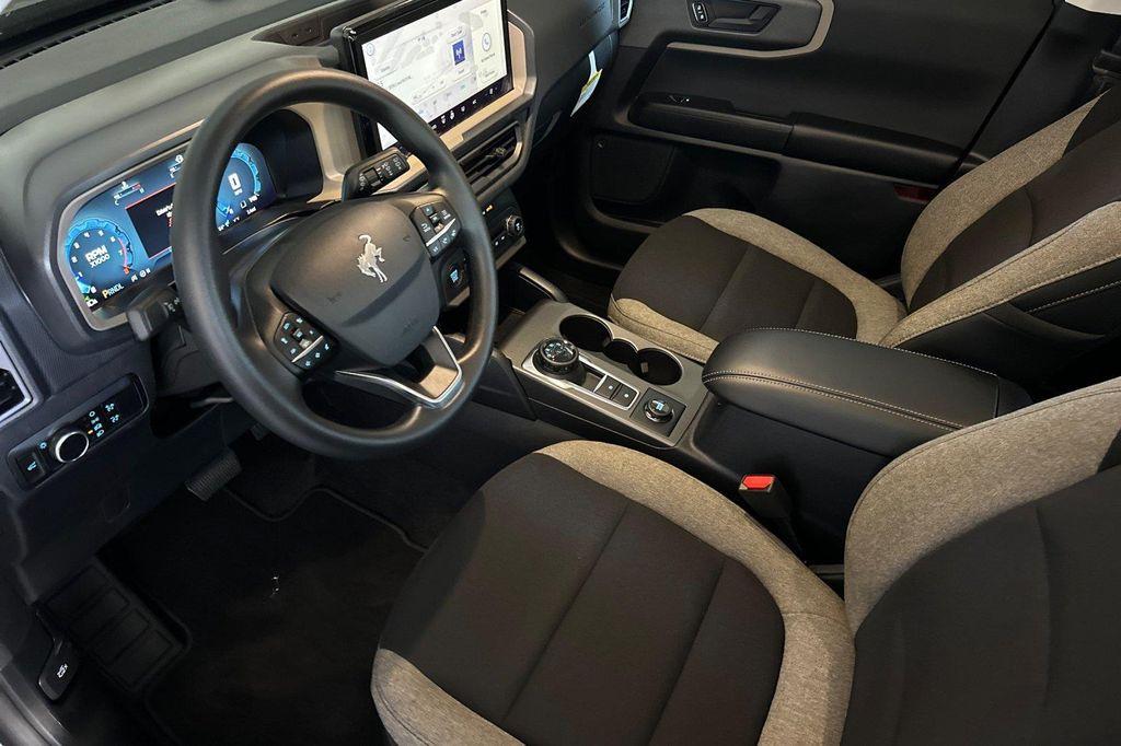 new 2025 Ford Bronco Sport car