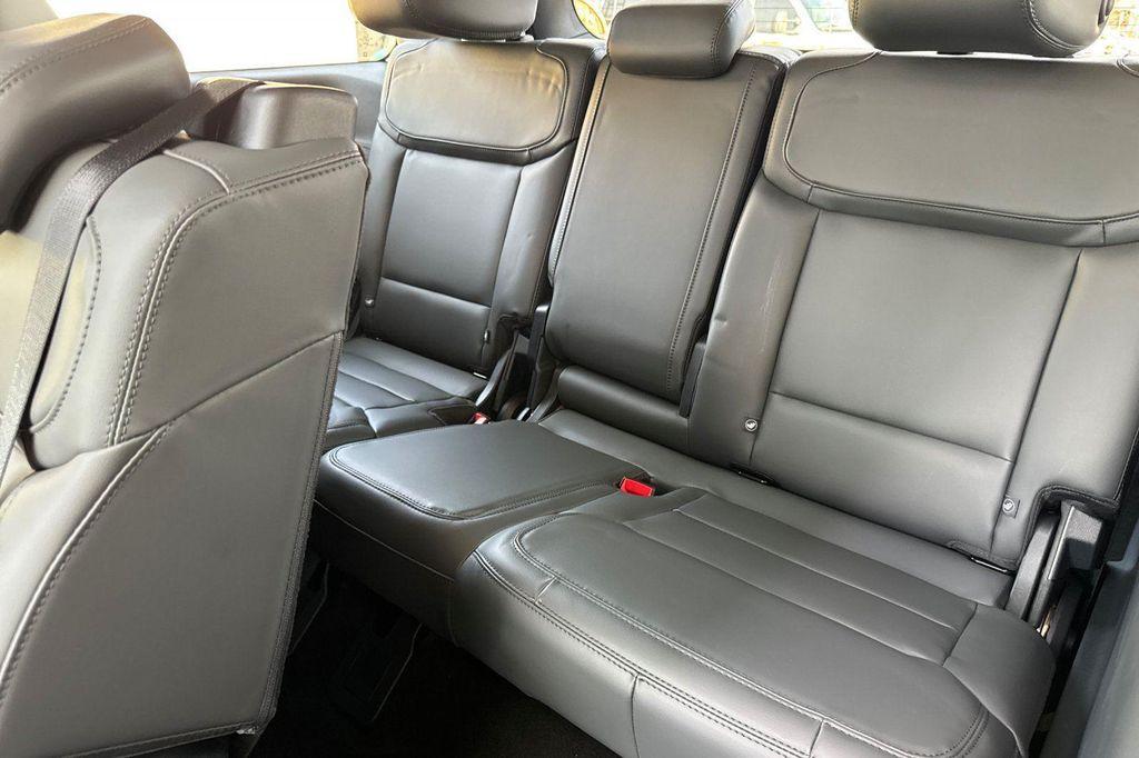 new 2026 Ford Expedition car, priced at $75,540