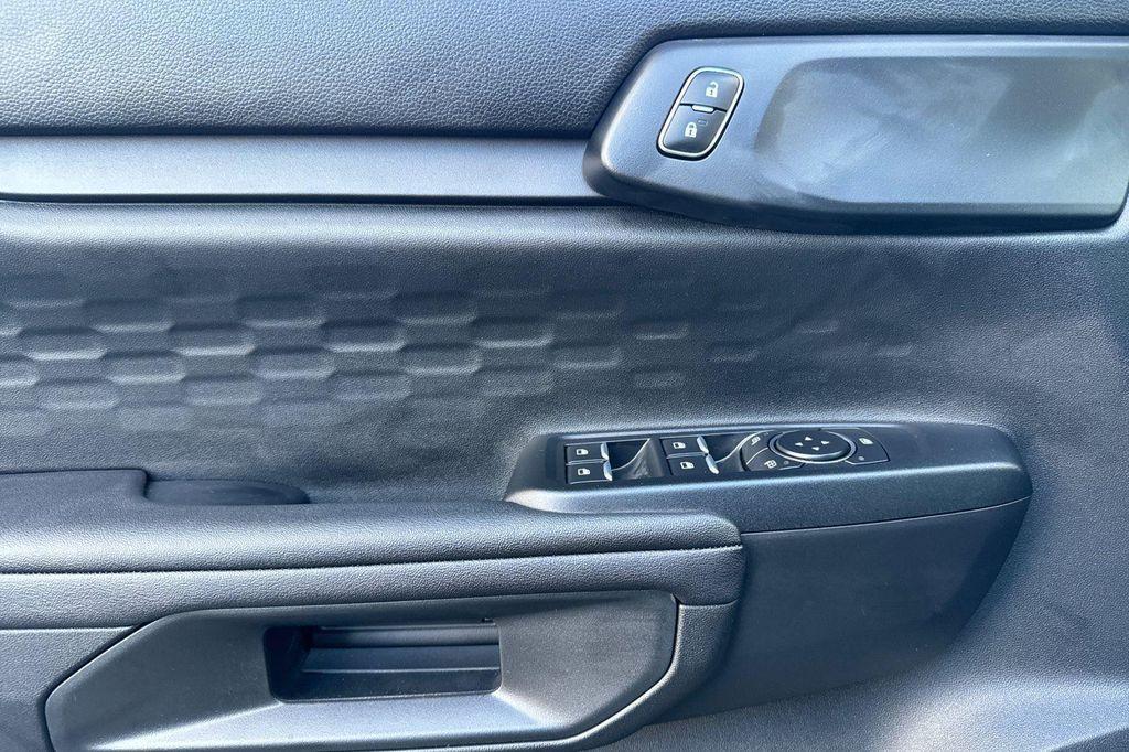 new 2025 Ford Ranger car, priced at $35,456