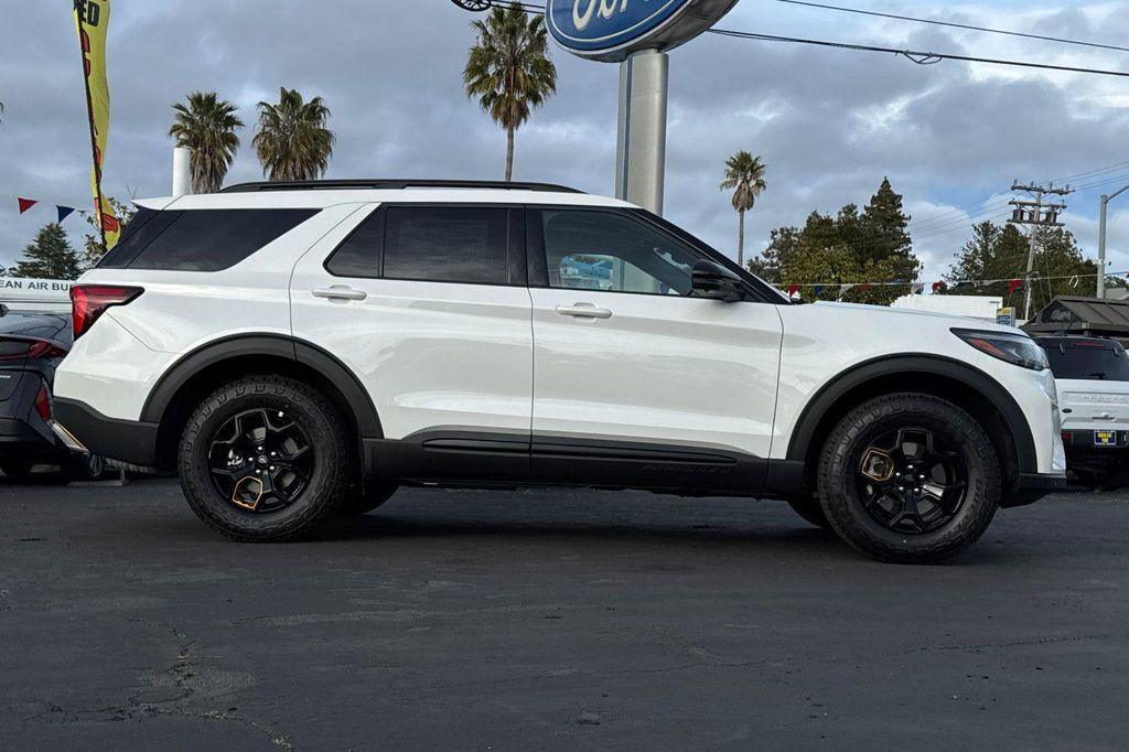 new 2026 Ford Explorer car, priced at $64,155