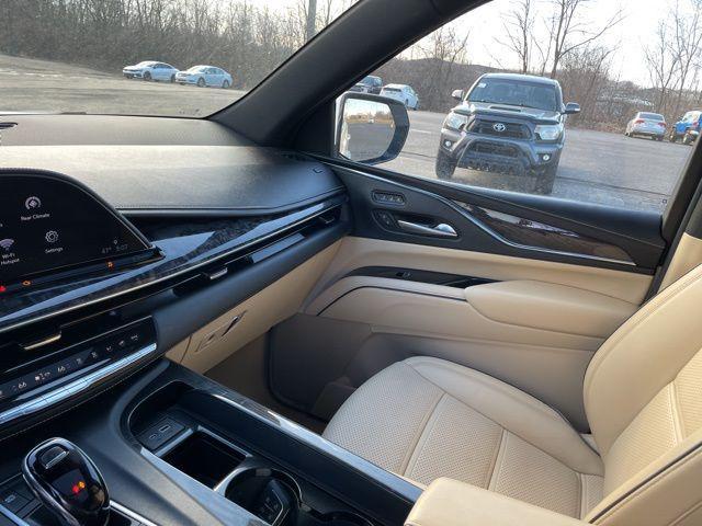 used 2021 Cadillac Escalade ESV car, priced at $48,995