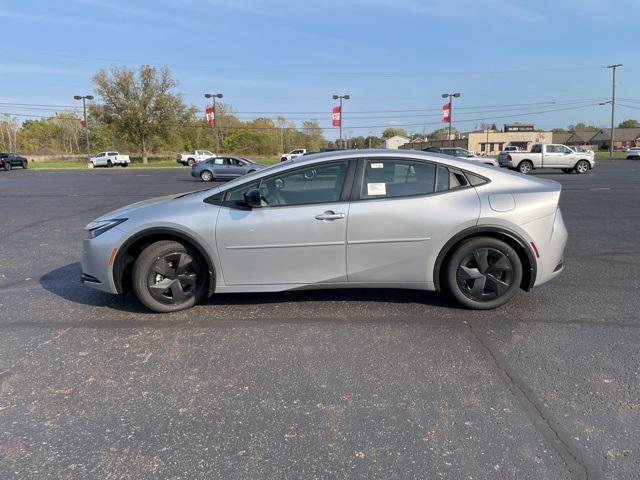 new 2026 Toyota Prius Plug-In Hybrid car, priced at $36,068