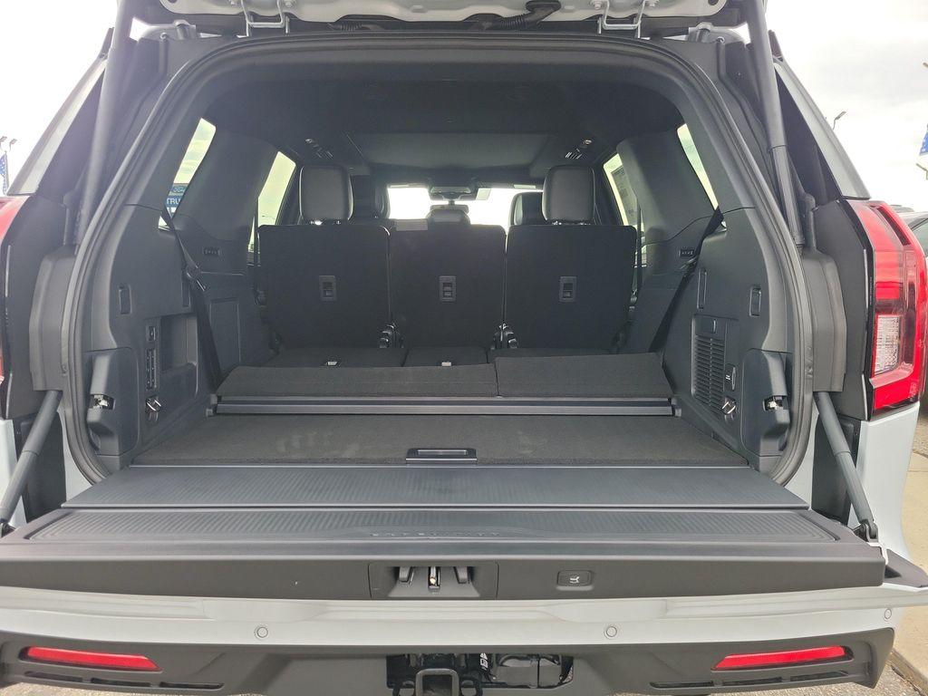 new 2026 Ford Expedition car, priced at $80,763