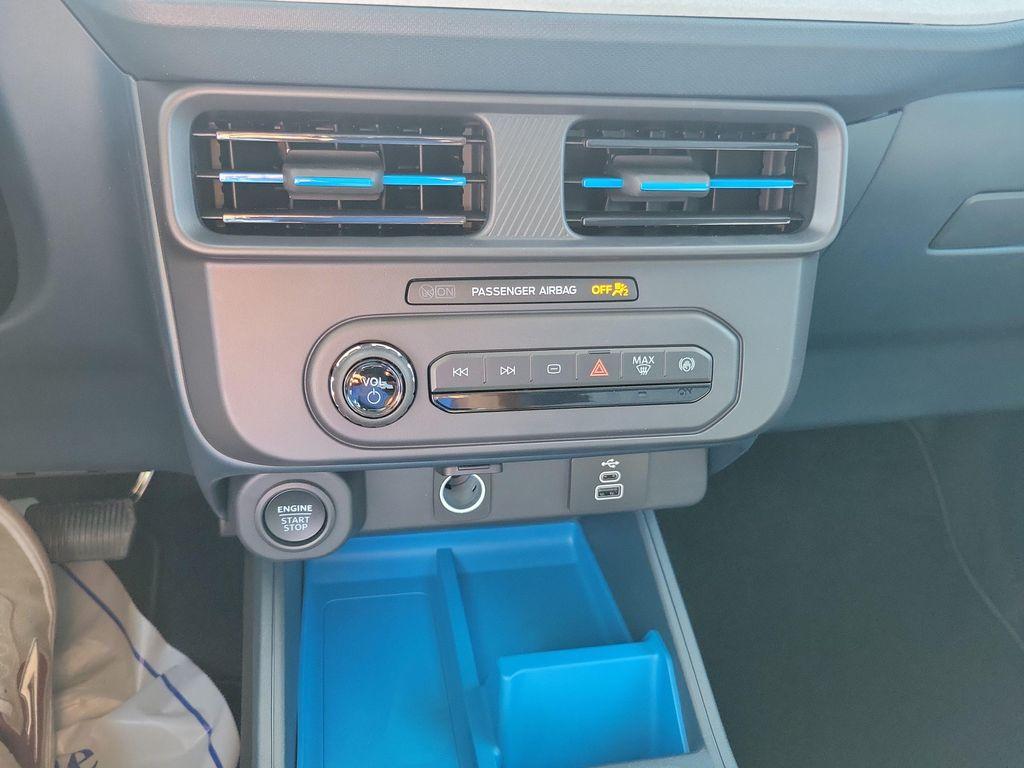 new 2025 Ford Maverick car, priced at $34,578