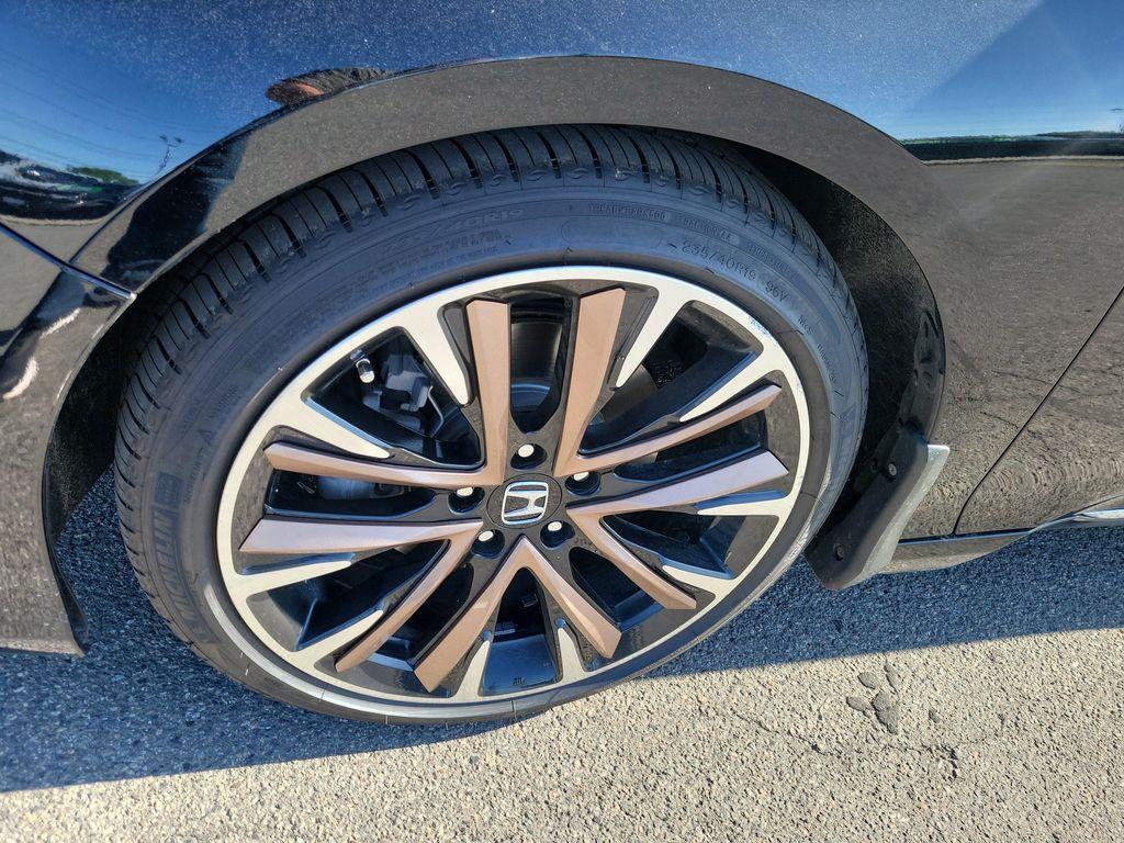 used 2019 Honda Accord car, priced at $27,337