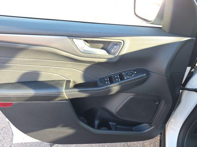 new 2026 Ford Escape PHEV car, priced at $32,961