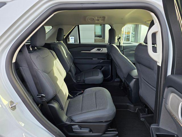 new 2026 Ford Explorer car, priced at $39,935