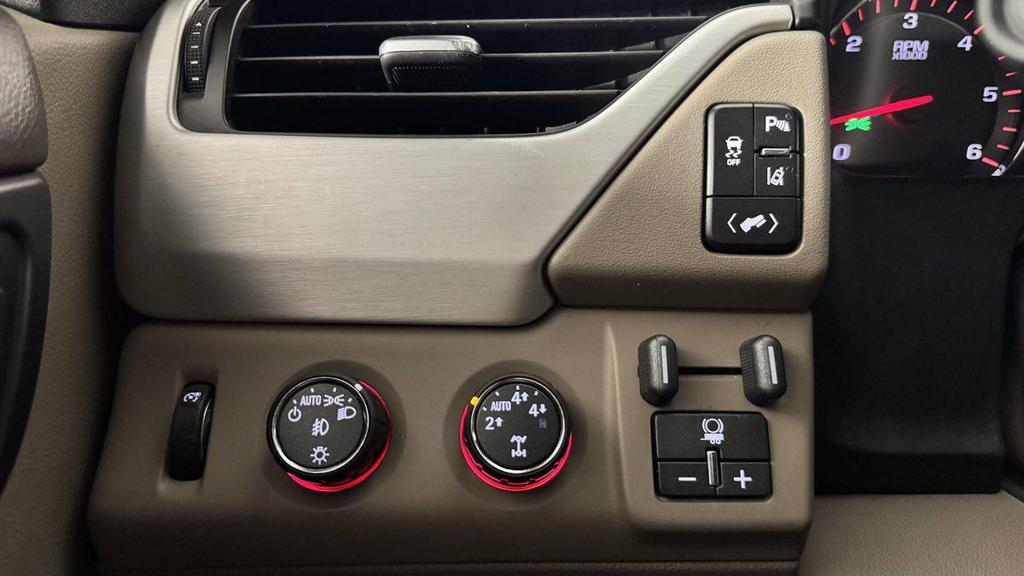 used 2015 GMC Yukon car